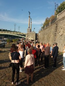 p1d2dhnebg1uhd1jr4195i1gcrvicb