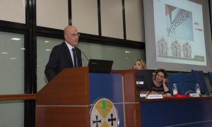 p1d1m3mvtt1kou1molm7r9bg1eq08